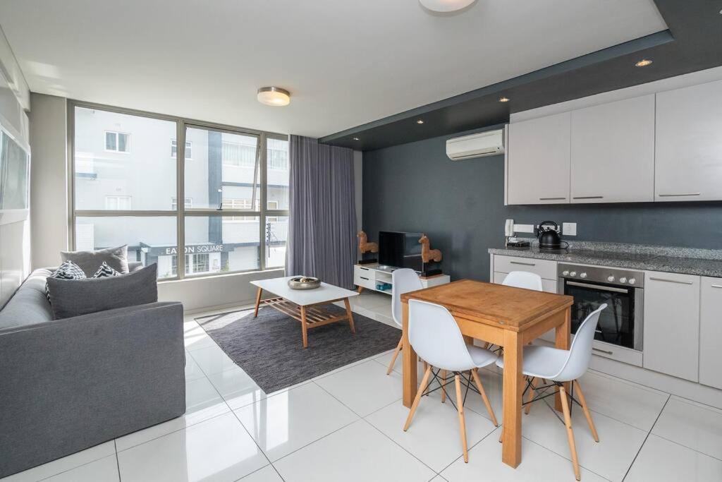 One Bedroom Seaside Elegance 케이프타운 외부 사진